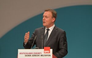 Duitse oppositiepartij verwerpt NAVO-doelstelling van 2%