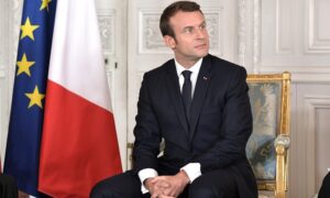 Macron wil nieuwe wetgeving om ‘nepnieuws’ te bestrijden