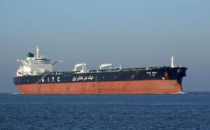 China overweegt olietankers uit Iran te bewaken