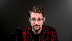 Edward Snowden over spionage via smartphones